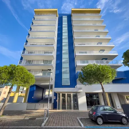 Bright With Balconies * Lignano Sabbiadoro
